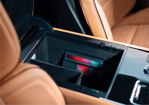 The interior of a 2023 Lincoln Aviator® Black Label model is shown in the Flight theme
